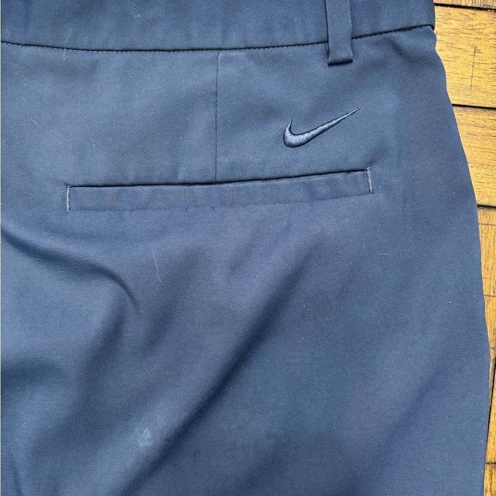 Nike Men's Golf Navy Cargo Shorts - Picture 4 of 4